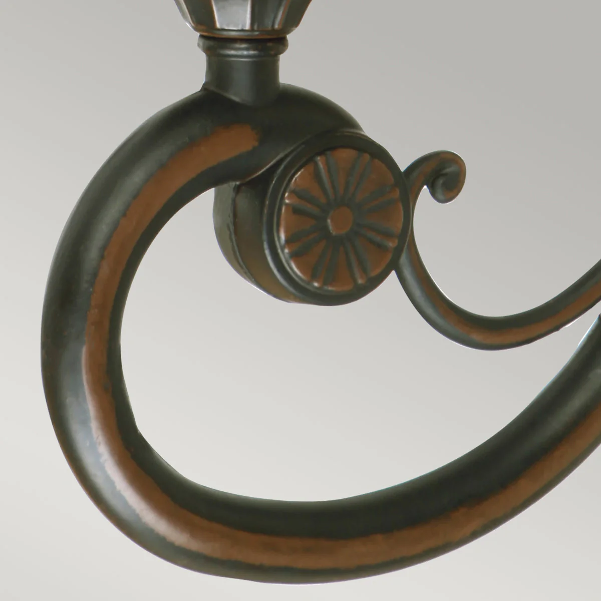 Philadelphia Small/Medium/Large & Up/Down Wall Lantern - Old Bronze Finish - Image 22