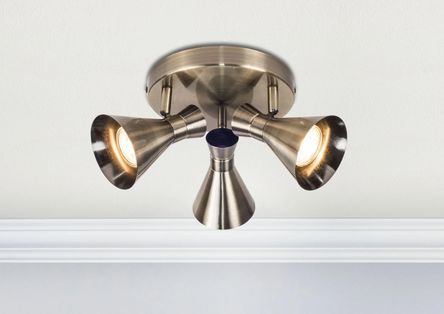 Pixar 3Lt Plate Spotlight - Satin Chrome/Antique Brass - Image 3