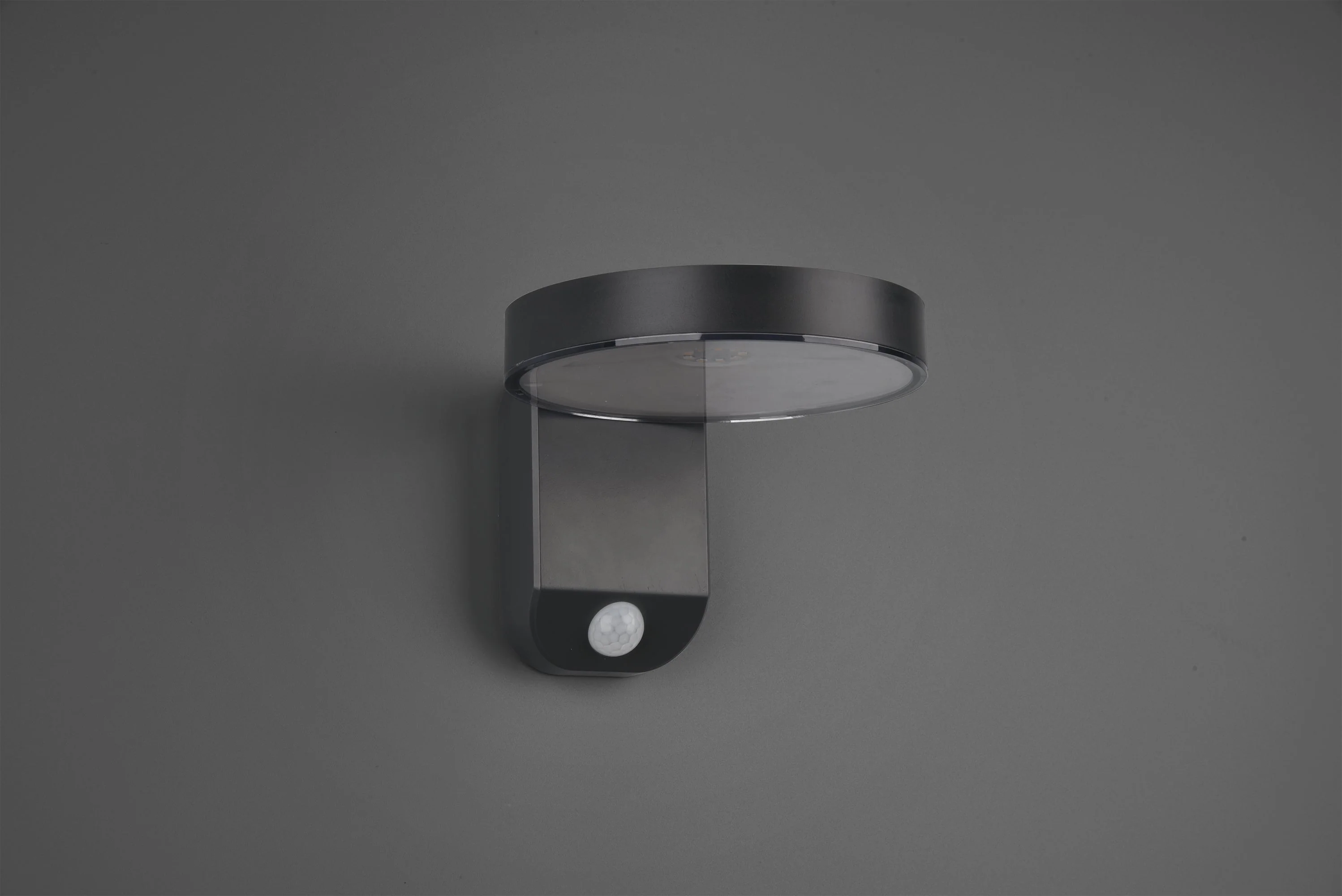 Posadas LED Solar Wall Light - Image 5
