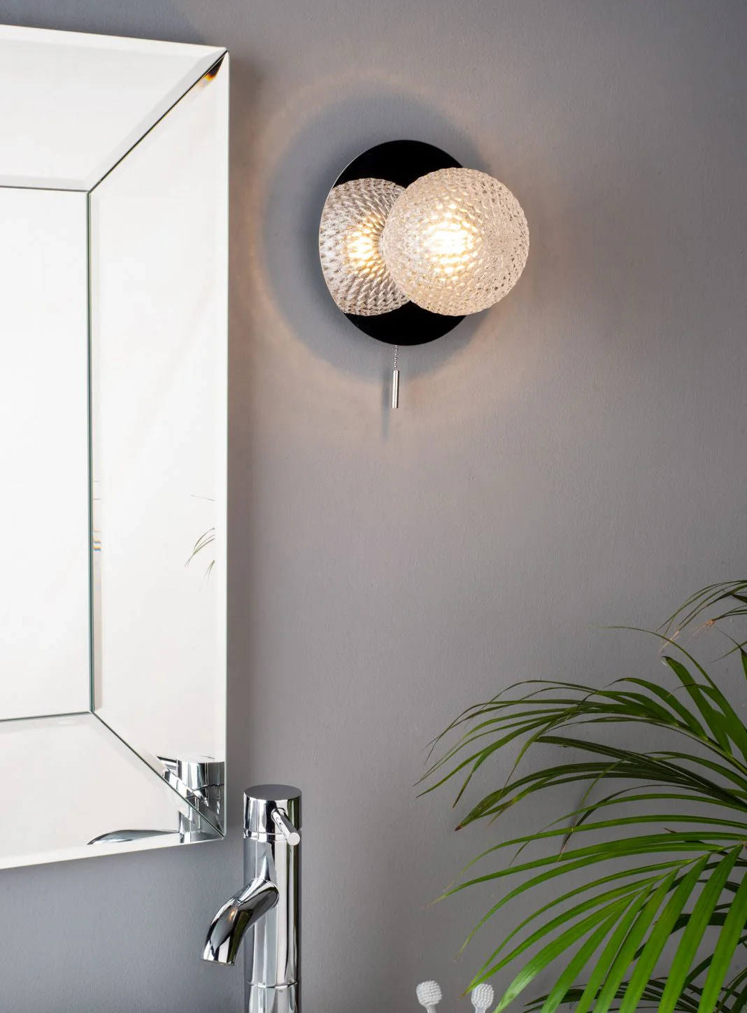Prague Bathroom Wall Light Polished Chrome/Satin Brass Glass IP44 G9 - Image 3