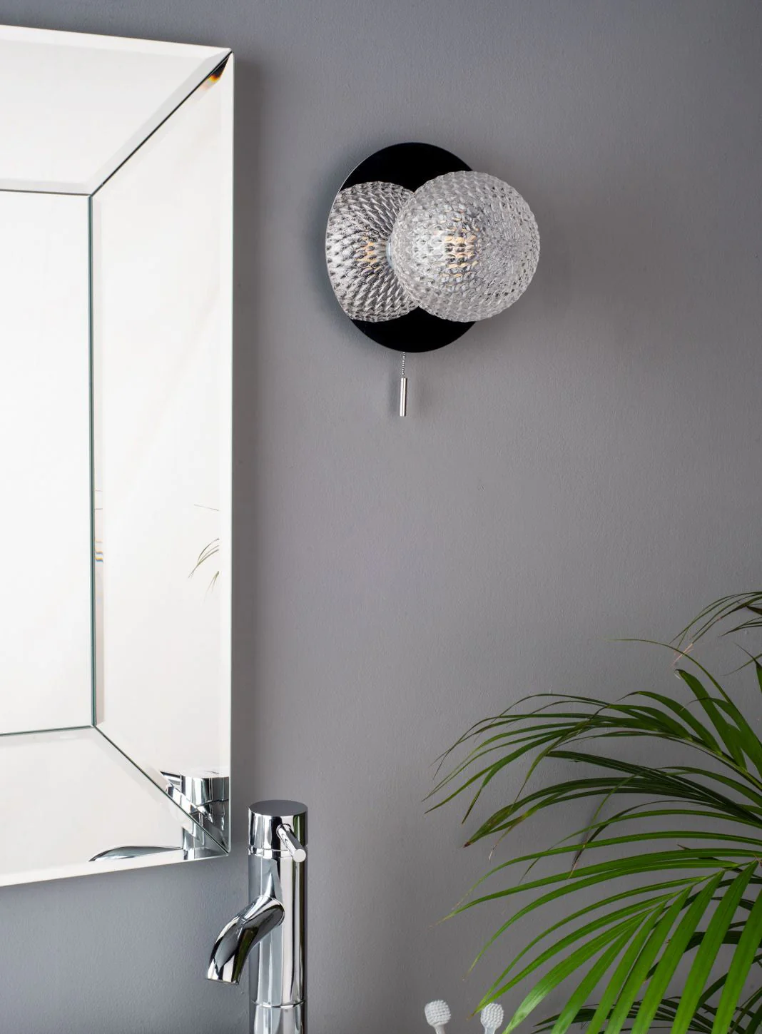 Prague Bathroom Wall Light Polished Chrome/Satin Brass Glass IP44 G9 - Image 4
