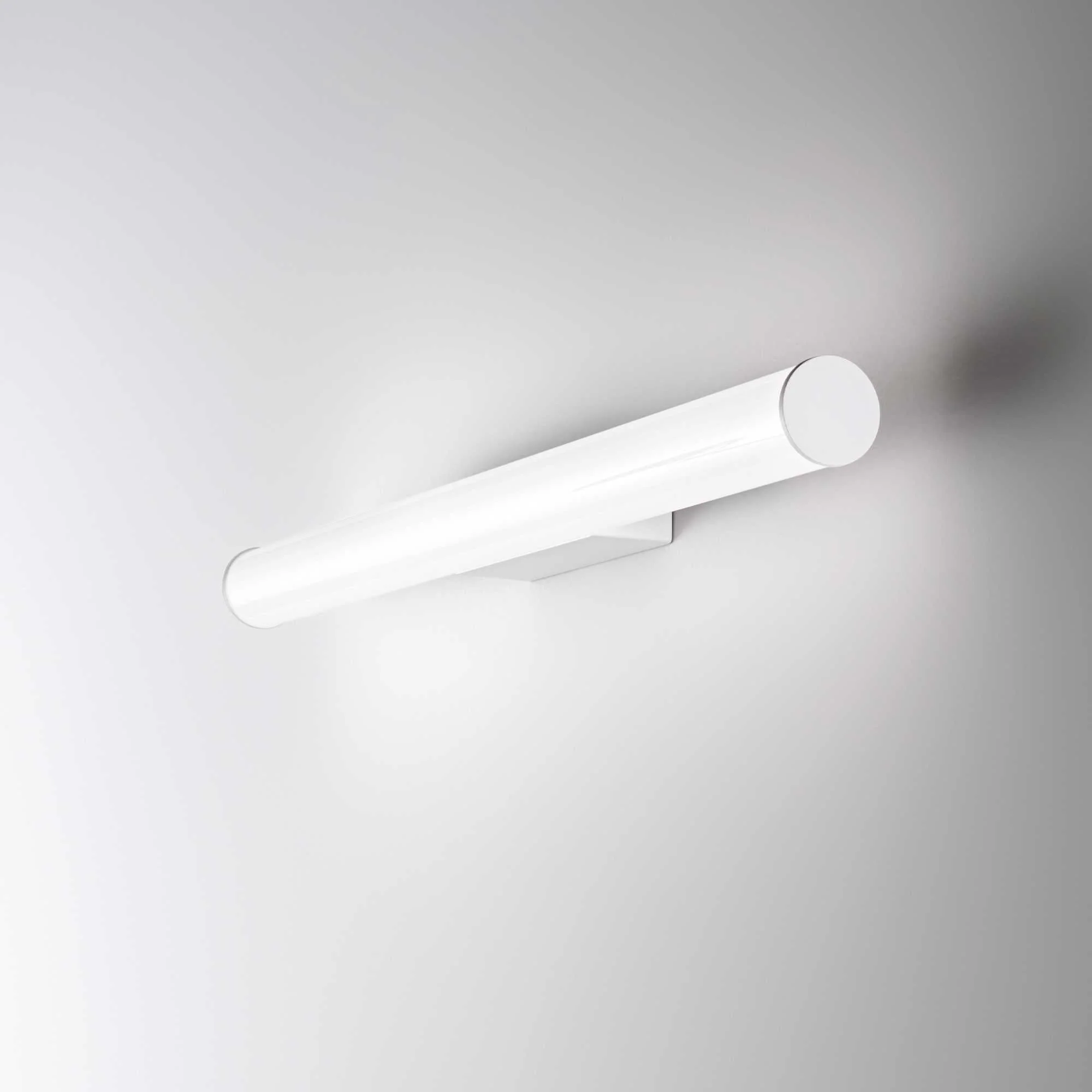 Pretty Over Mirror Lights - White Finish - Image 4