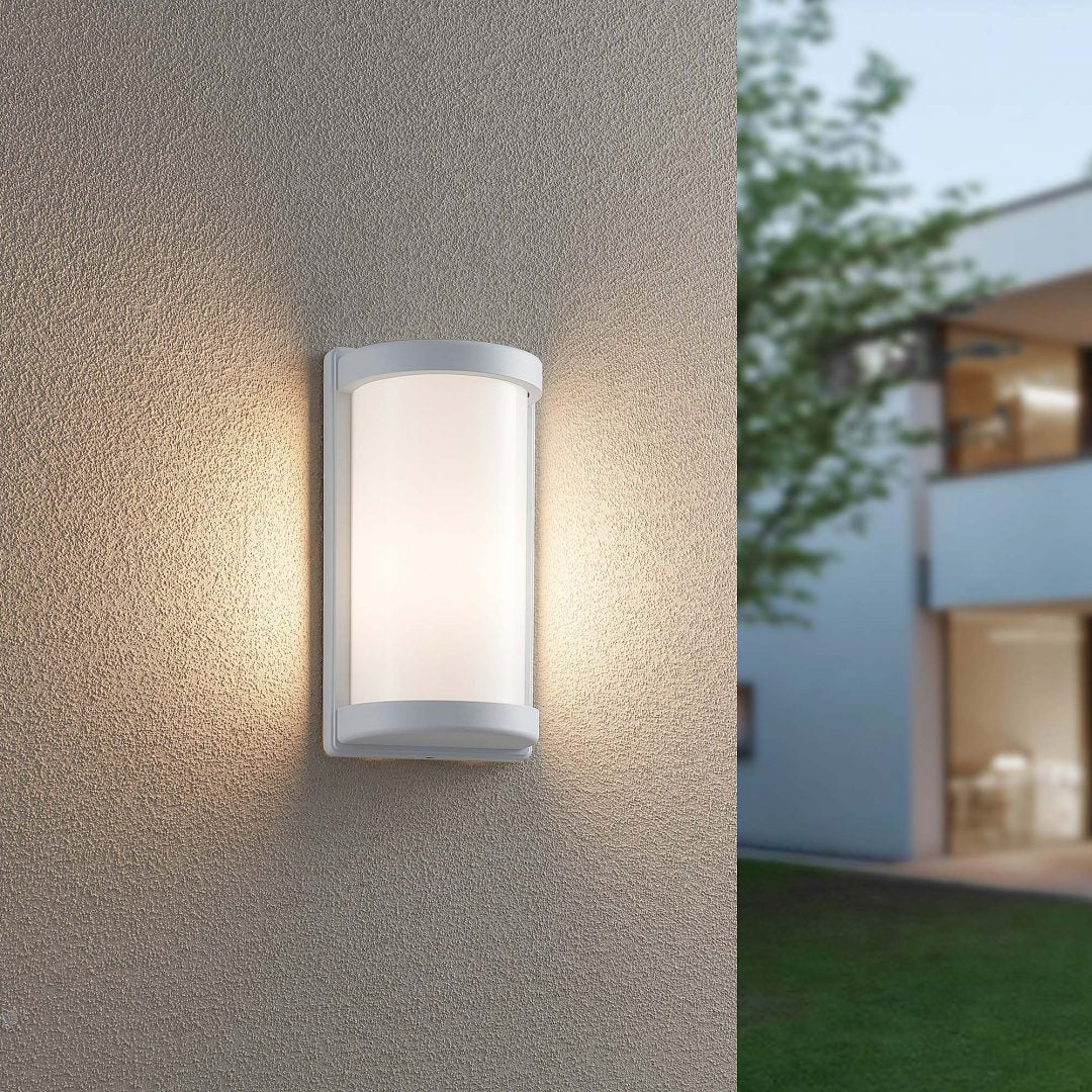 PUELO Outdoor Flush Wall Light IP44 - White/Black - Image 3