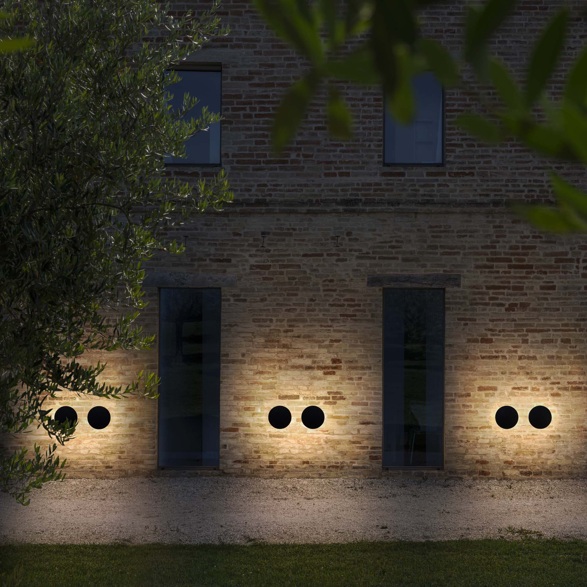 Punto Outdoor Wall- Various Finishes - Image 16