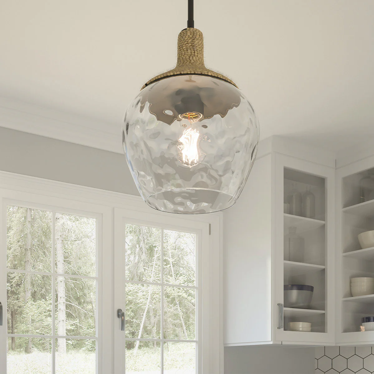 Quoizel Royer 1 lt Pendant - Matte Black with natural rope detail and clear mottled blown glass shade E27 - Image 2