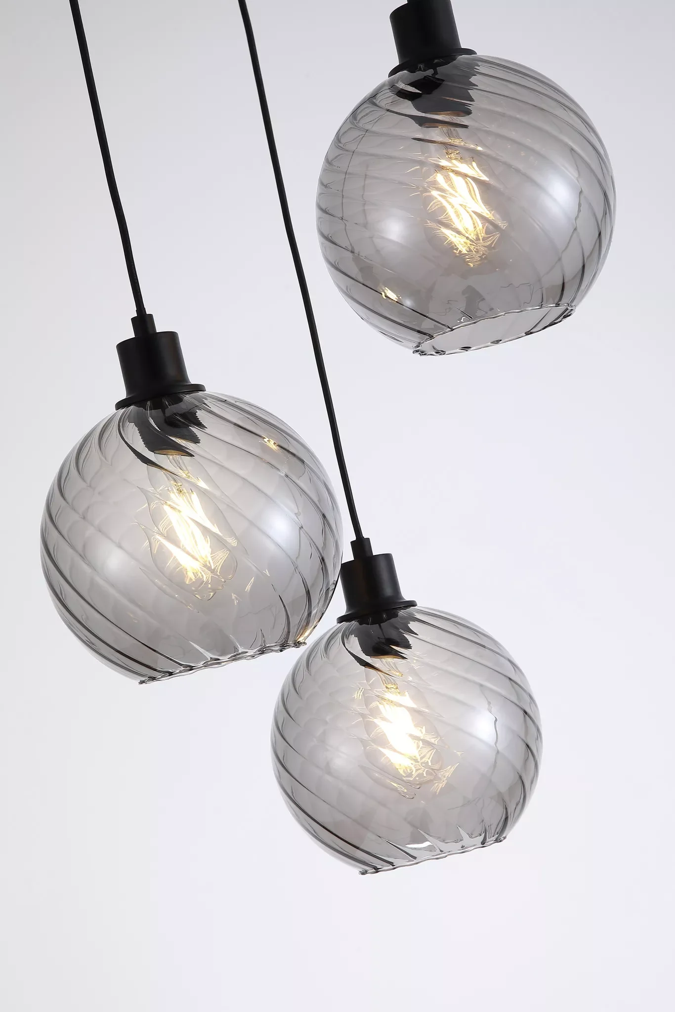 Radiance 3Lt Multi Drop Pendant- Black / Gold - Image 6