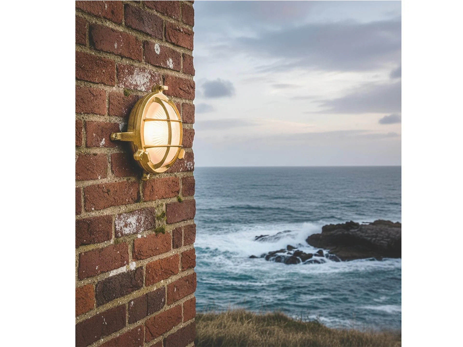 Rathlin 140mm Bulkhead- Solid Brass w Frosted Glass Finish - Image 7