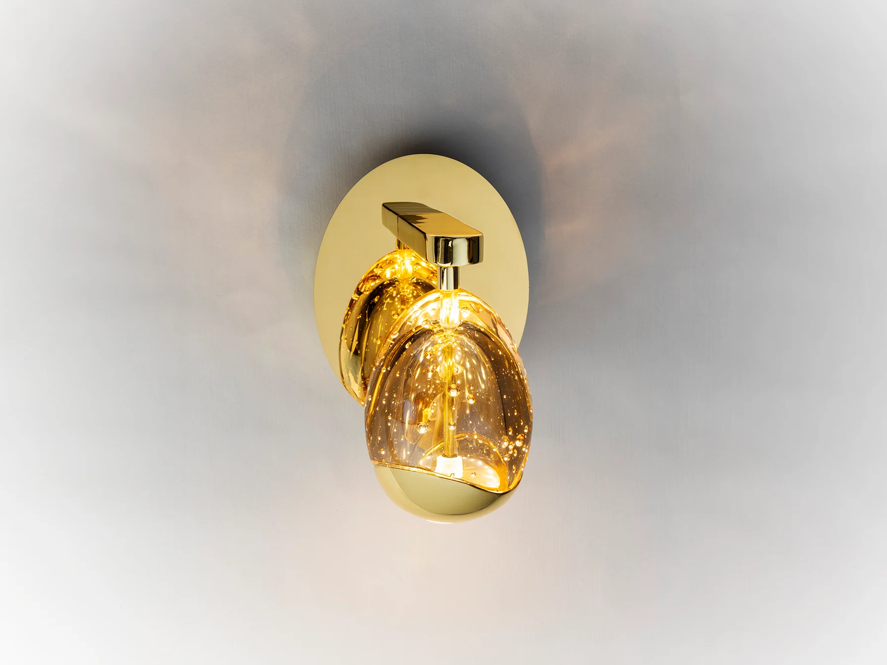 Rocio Wall Light- Chrome/ Gold - Image 6