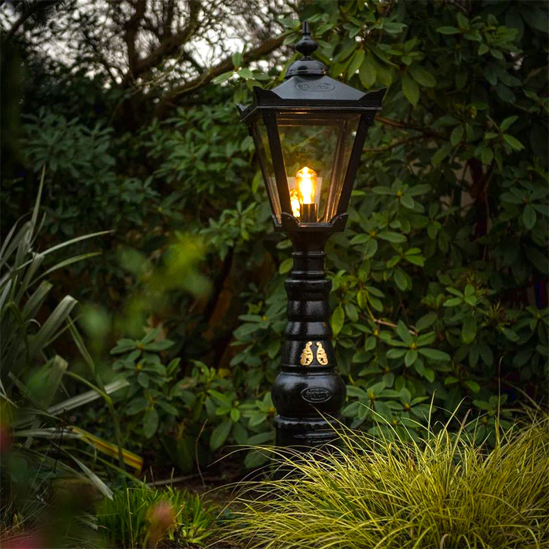 Rodneyshire 1Lt Pedestal Light - Cast Iron - Image 9