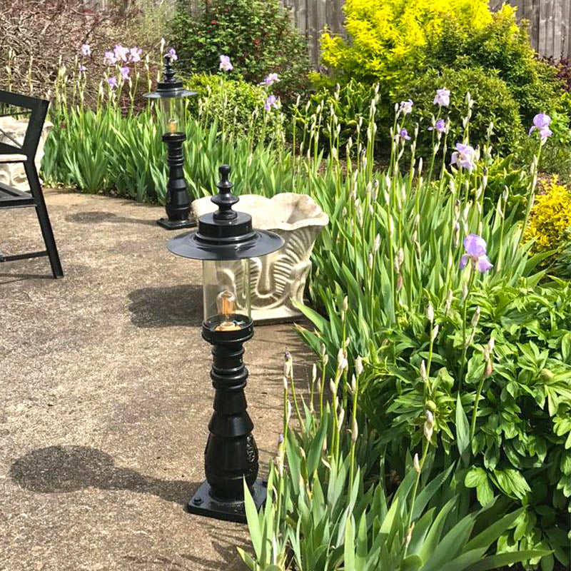 Rosedale 1Lt Bollard - Cast Iron - Image 11