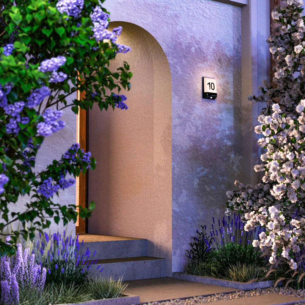 Row Outdoor Wall Light - Image 3