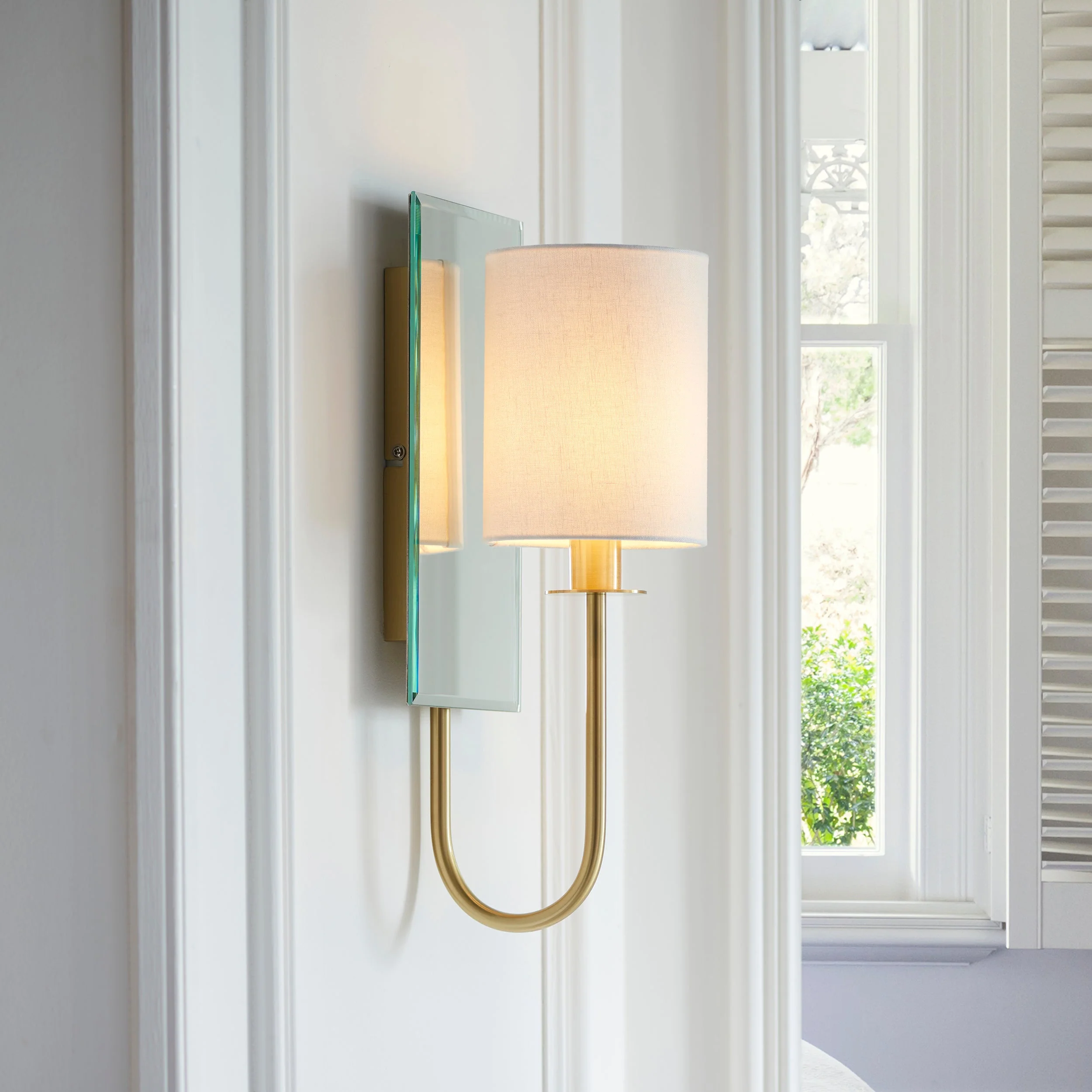 Sadie 1Lt Wall Light - Satin Brass / Bright Nickel - Image 4