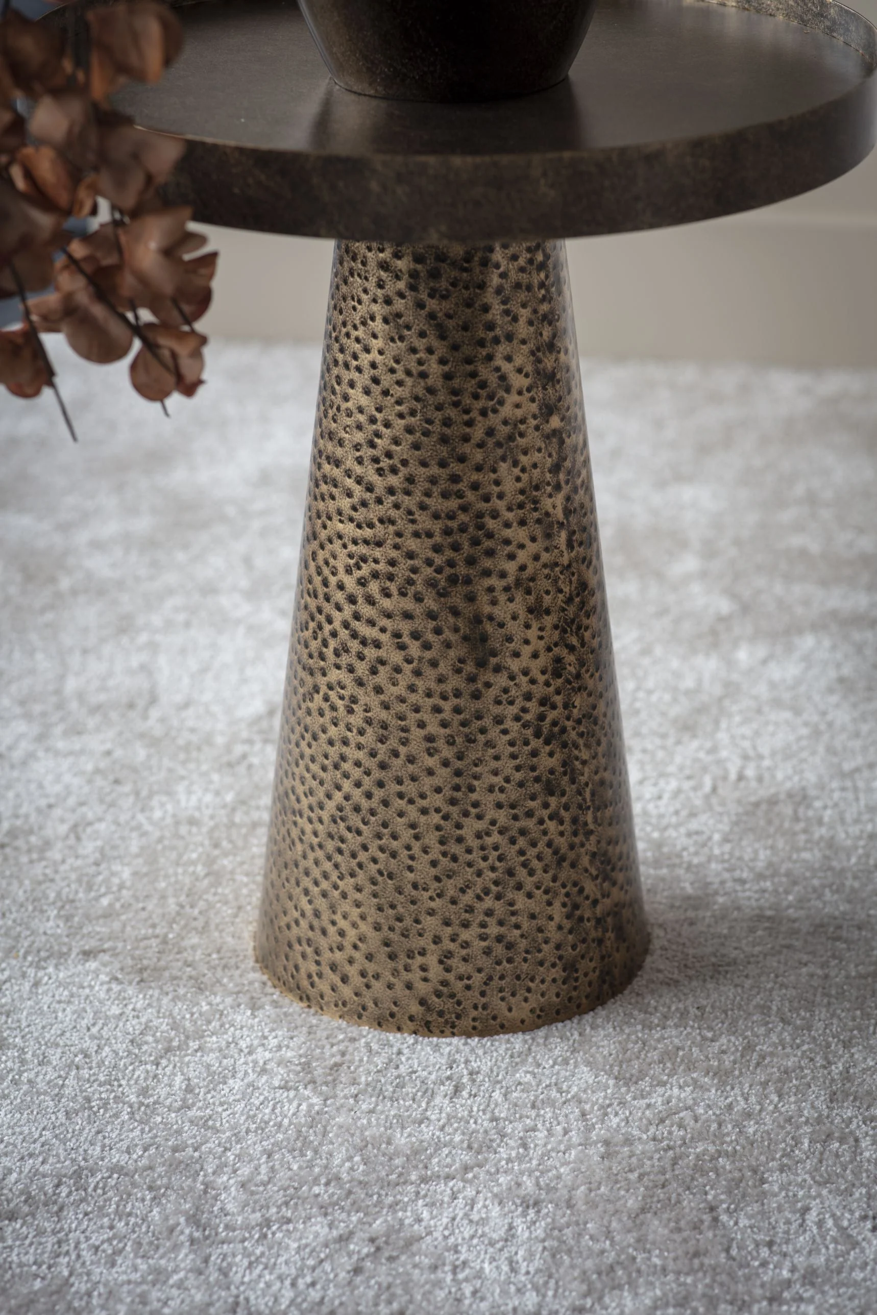 Sandbanks Iron Side Table in Rustic Antique Gold - Image 4
