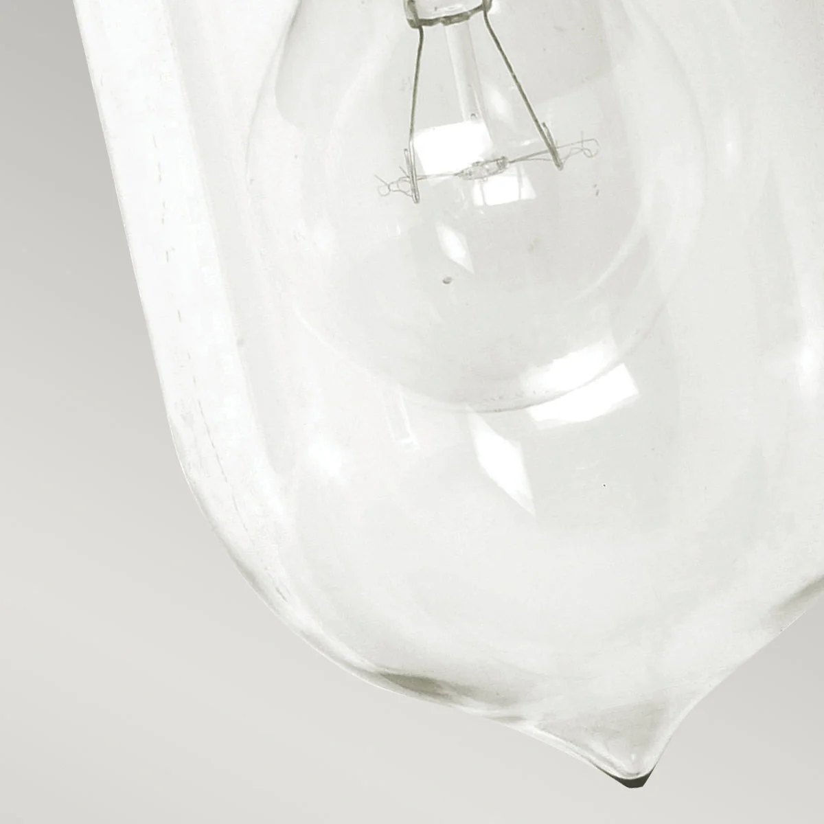 Sandown Wall Lantern – Black Finish - Image 3
