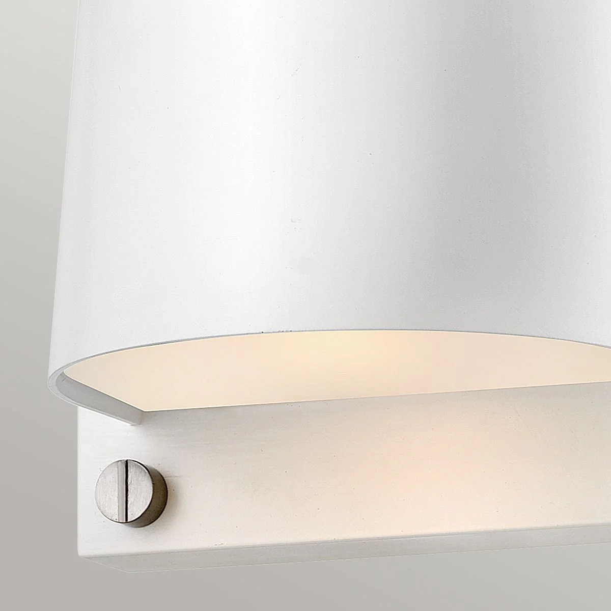 Scout 1lt Small Wall Light - Painted Heritage Brass/ Satin White - Image 10