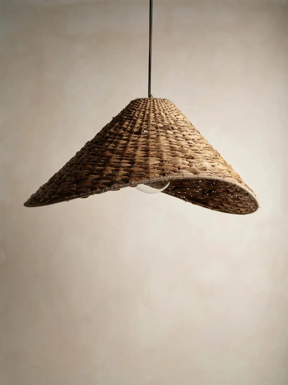 Sea Grass Giant Hat Pendant Light - Natural - Image 2