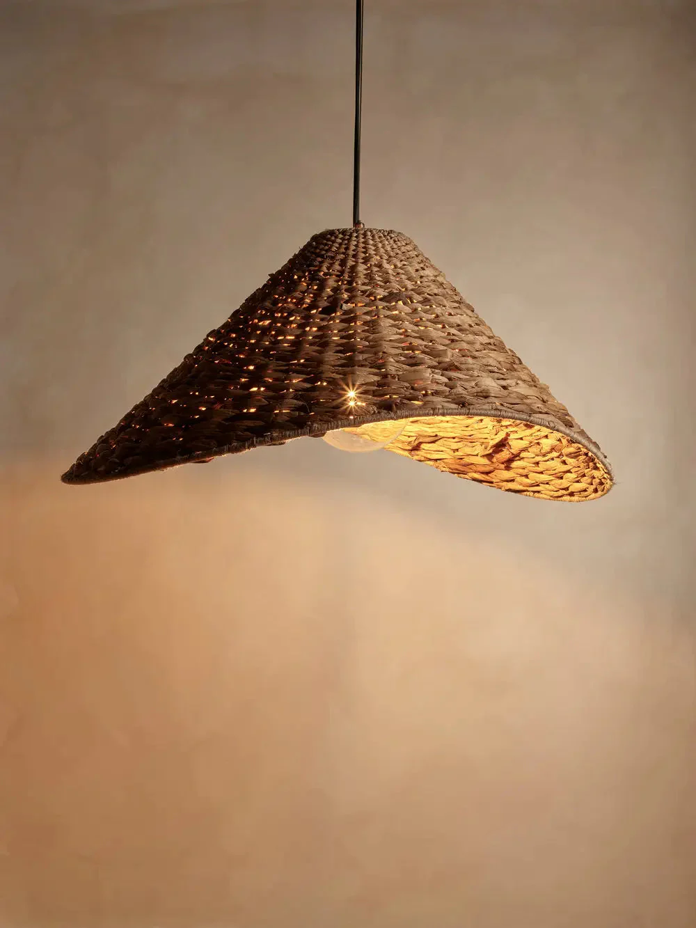 Sea Grass Giant Hat Pendant Light - Natural - Image 4