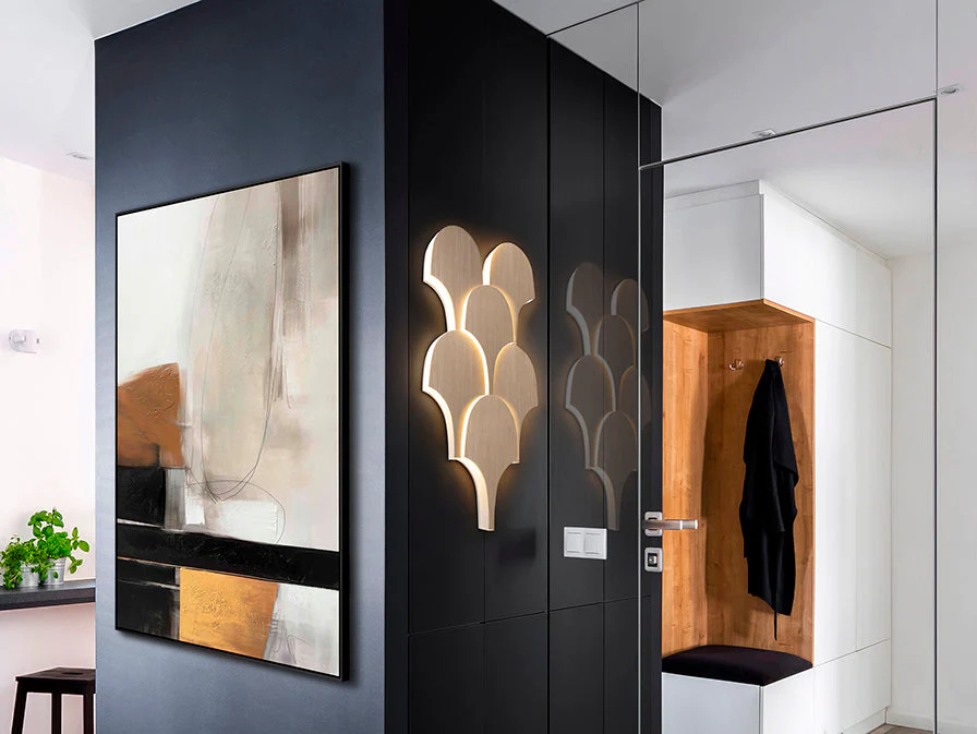 Serea Interlocking LED Wall Light - Wood Finish - Image 5
