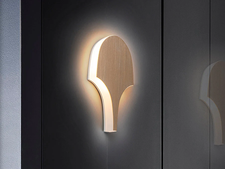 Serea Interlocking LED Wall Light - Wood Finish - Image 6