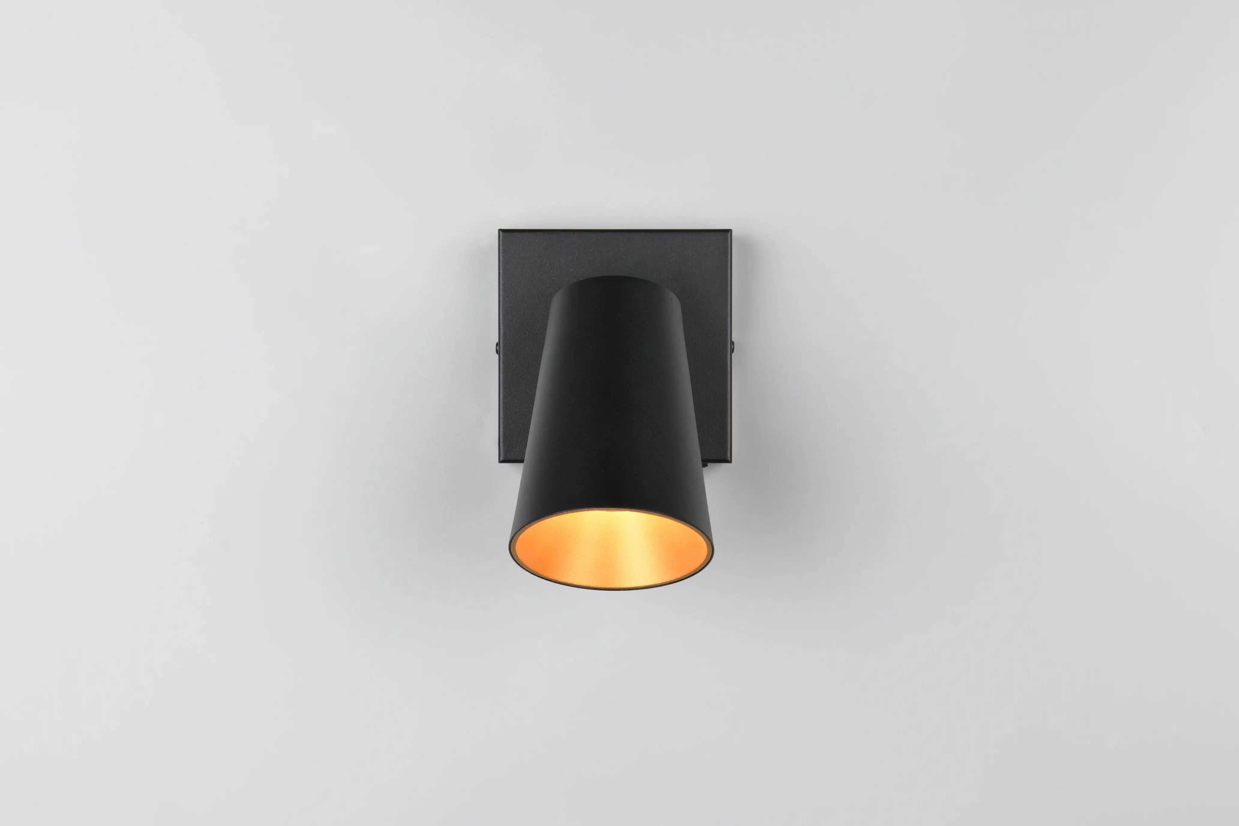 Sharp Wall/Ceiling Spotlight - Black/White - Image 7
