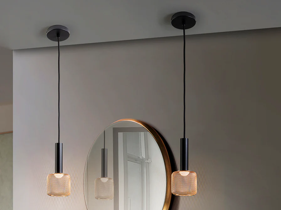 Sincro Single Pendant-  Black/Gold Finish - Image 2