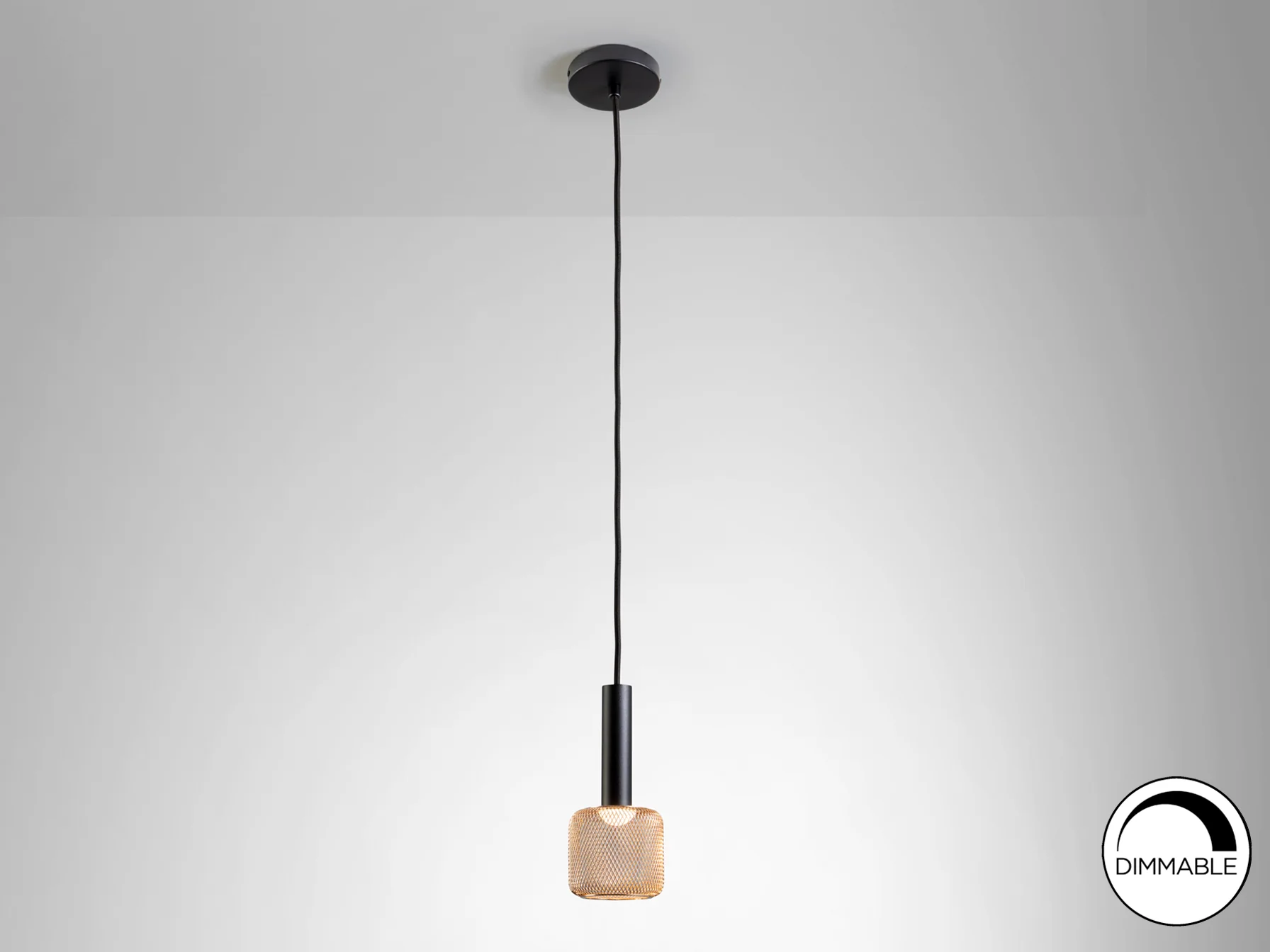 Sincro Single Pendant-  Black/Gold Finish - Image 5