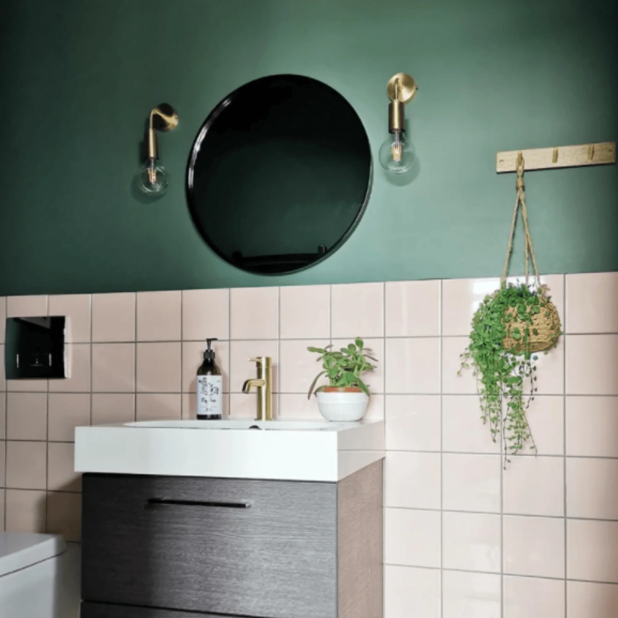 Sleek Edison Wall Light - Pewter/Copper/Brass - Image 5