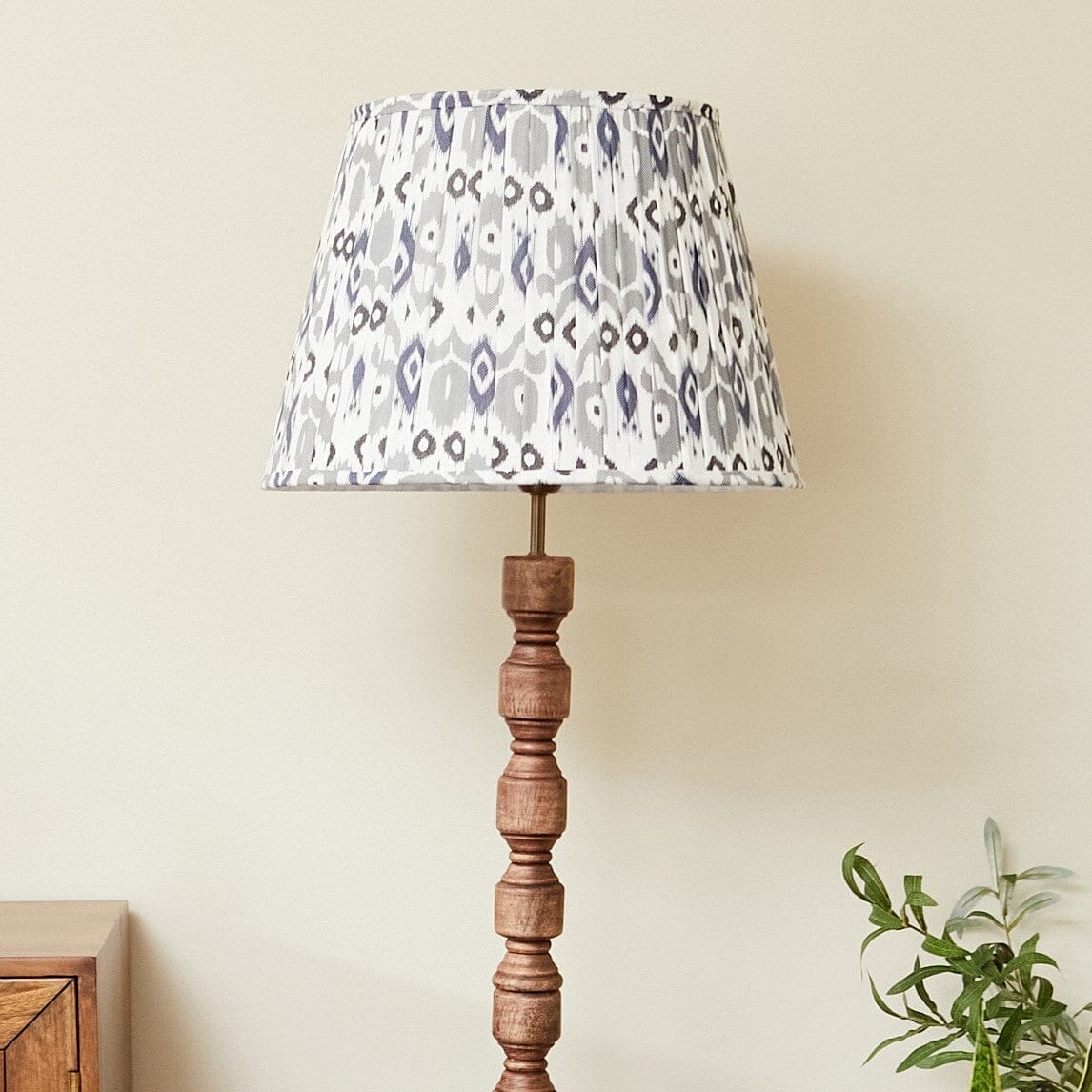 Bowline Small/ Large Pleated Lampshade- Various Finishes - Image 3