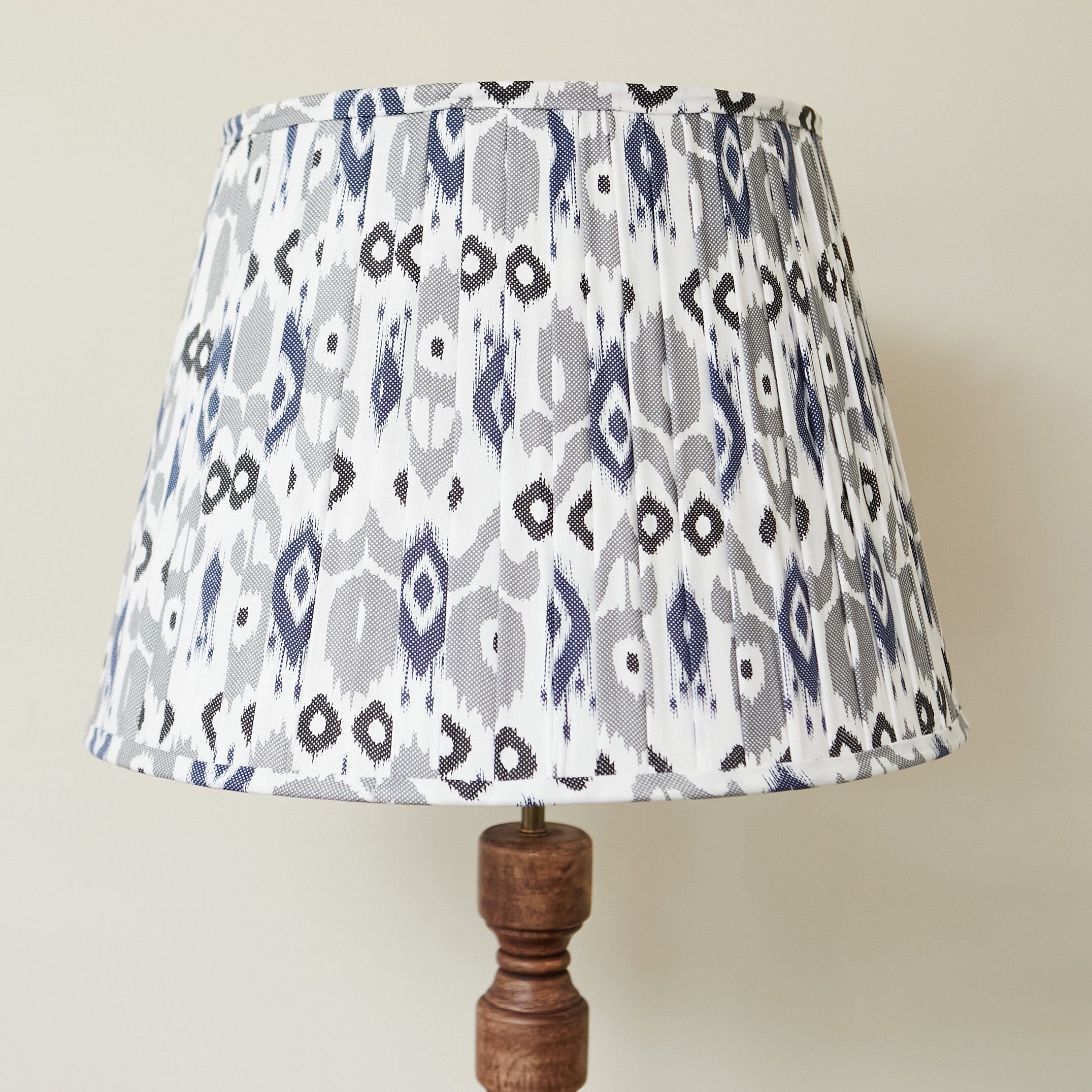 Bowline Small/ Large Pleated Lampshade- Various Finishes - Image 7