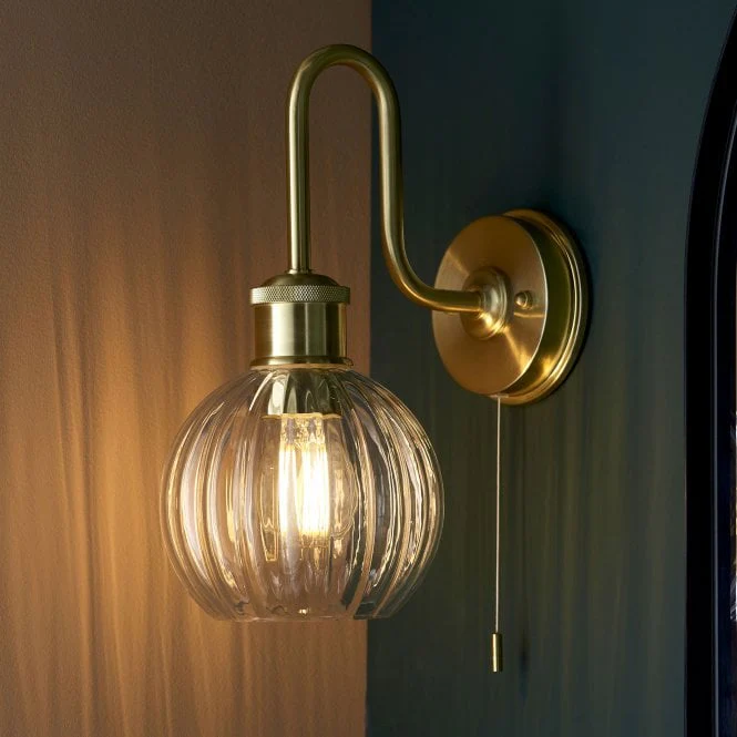 Wren IP44 Switched Wall Light in Satin Brass - Image 7