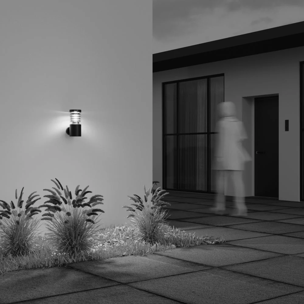 Spir IP54 Wall Light - Image 5