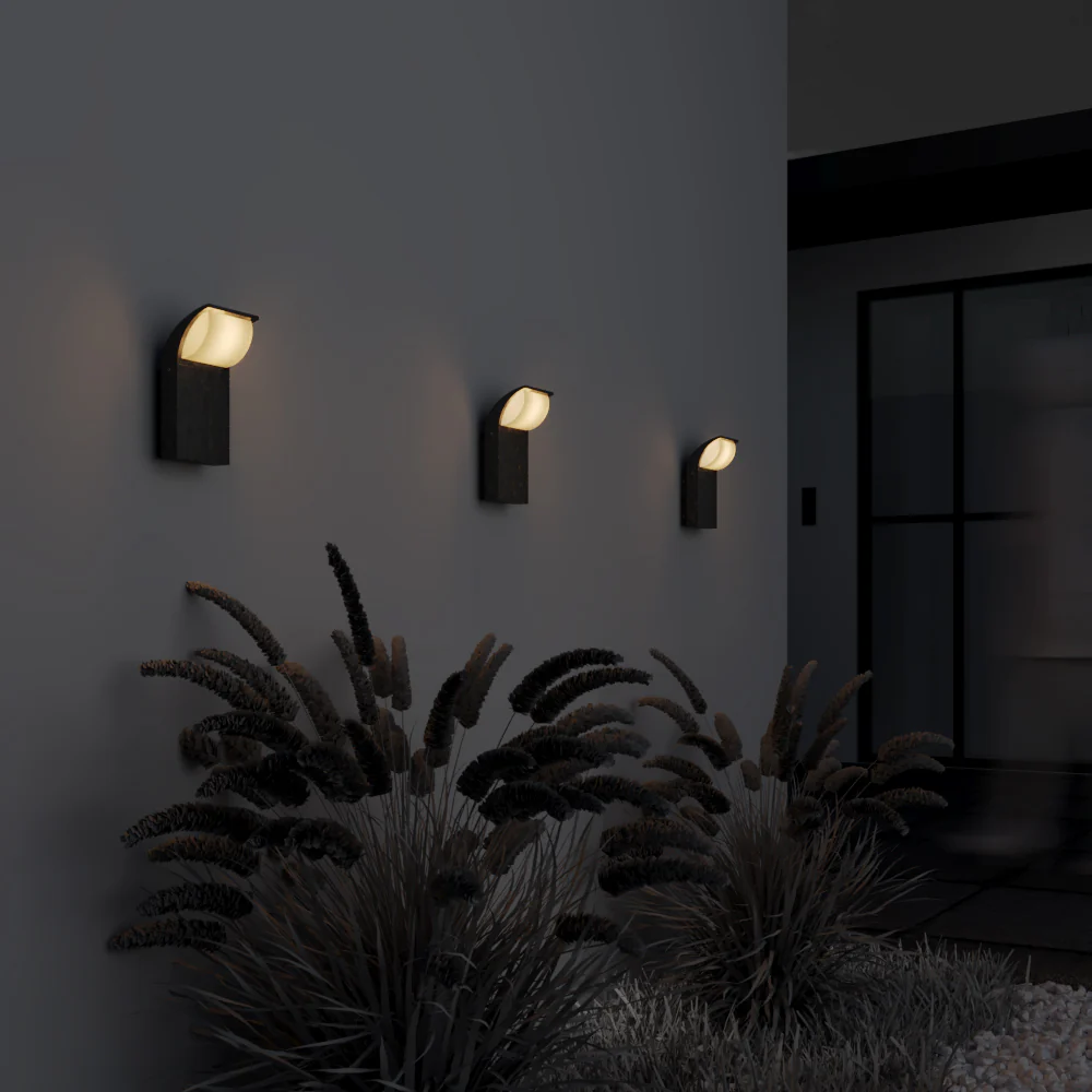Stock Outdoor Wall Light - Image 4