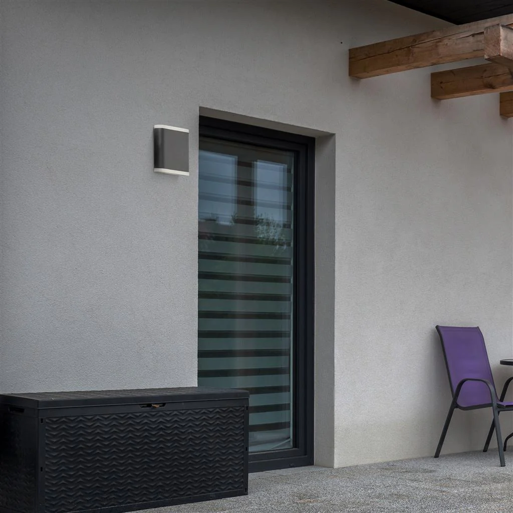 STRATFORD OUTDOOR WALL LIGHT - BLACK & GREY - Image 3