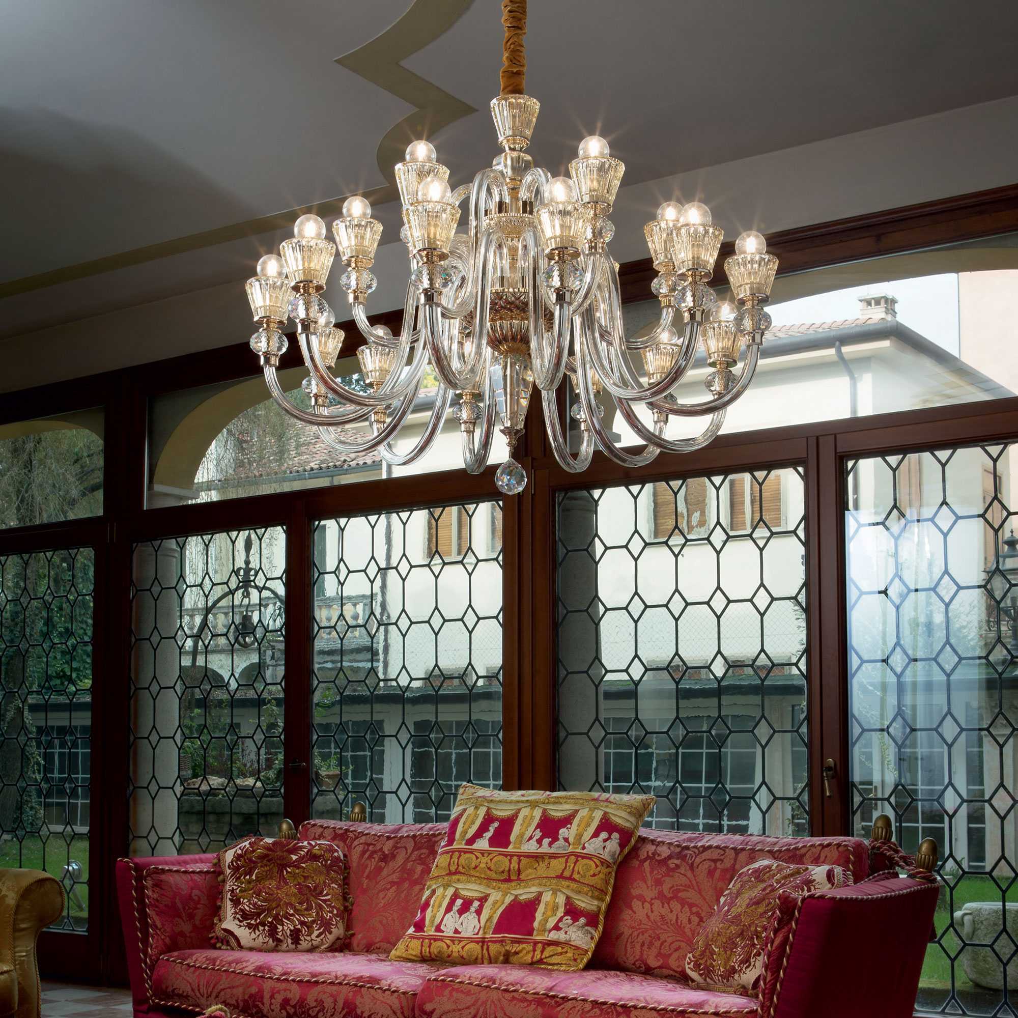 Strauss Centre Ceiling Light - Gold Fitting - Image 4