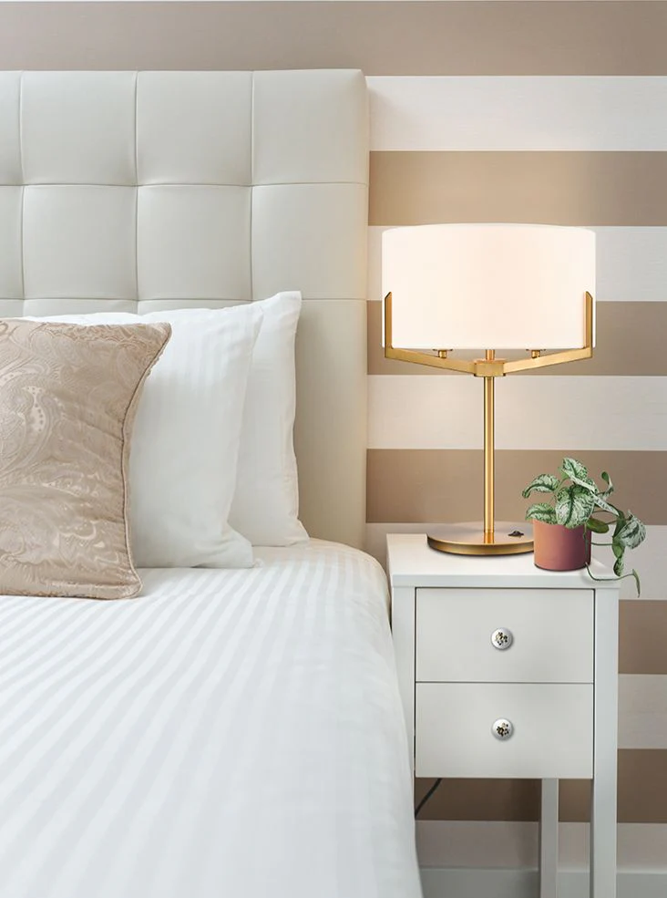 Sutton 3Lt Table Lamp - Cream Finish - Image 3