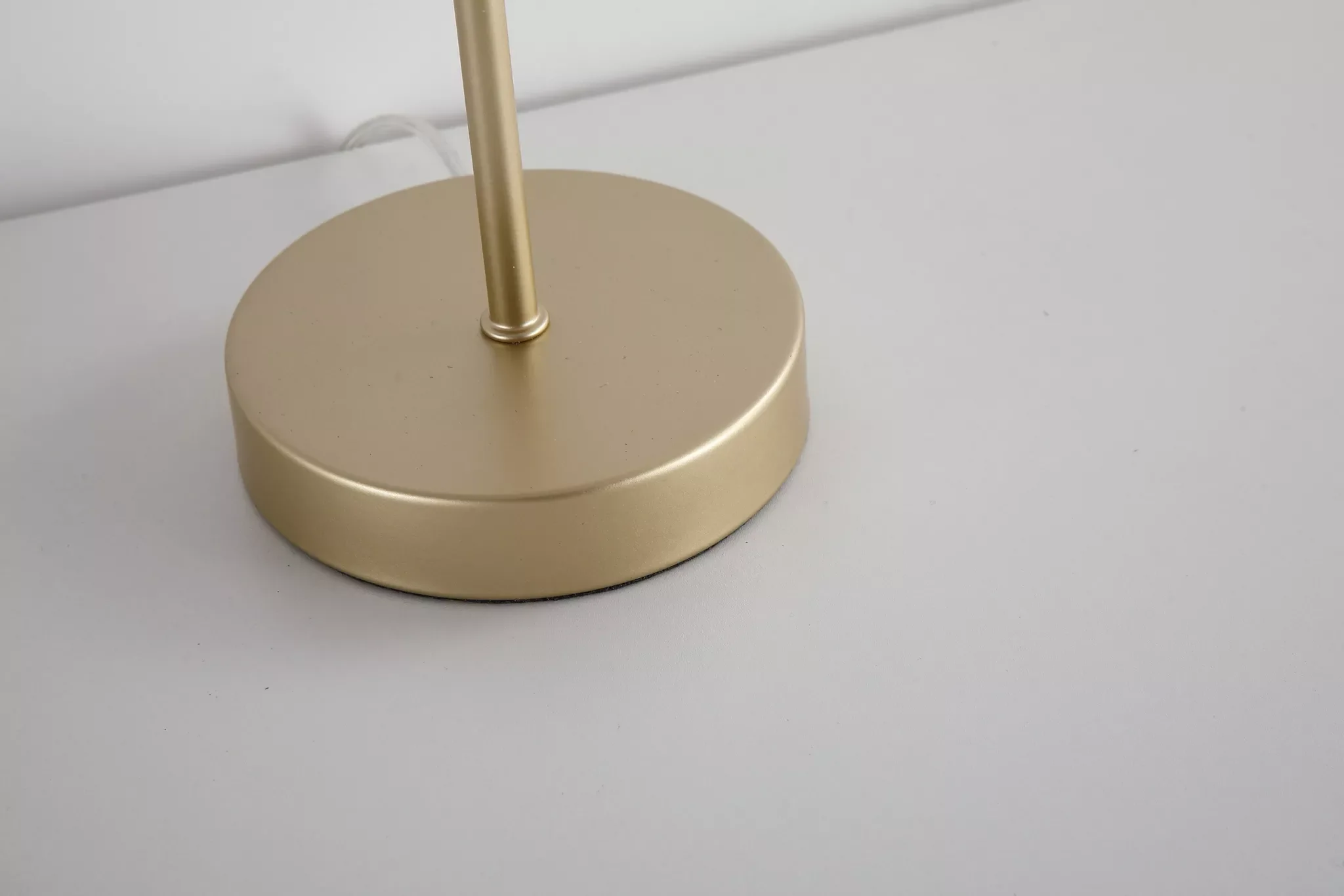 Swizzle 1Lt Table Lamp- Gold Metal & Satin Black Finish - Image 6