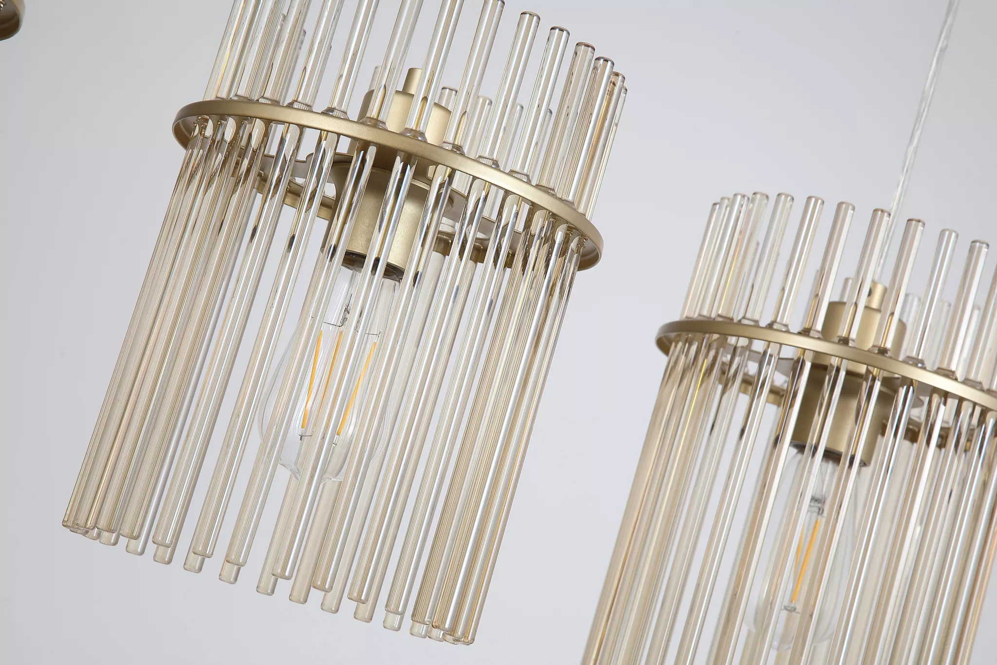 Swizzle 4Lt Bar Pendant- Matt Black/ Gold - Image 4