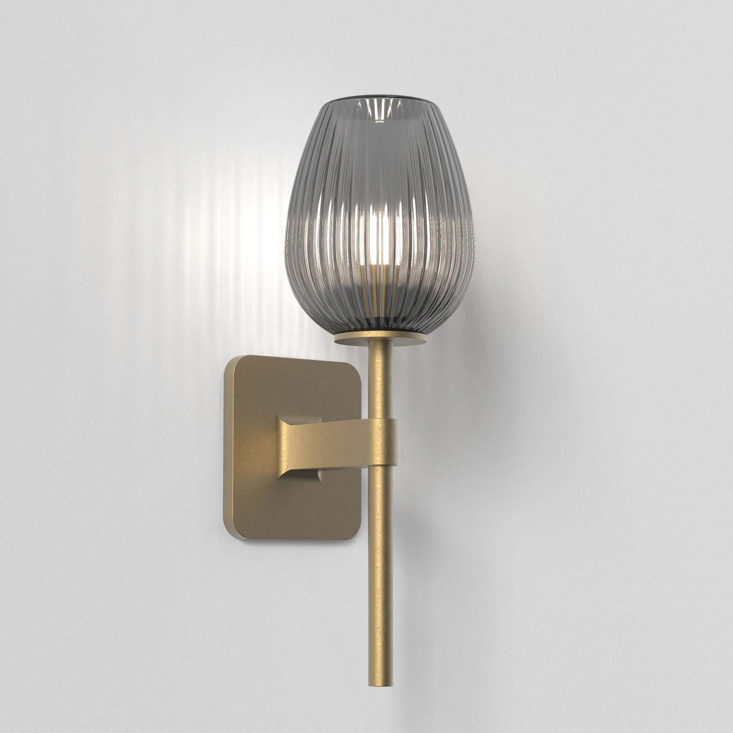 Tacoma Tulip Ribbed Glass - Image 10