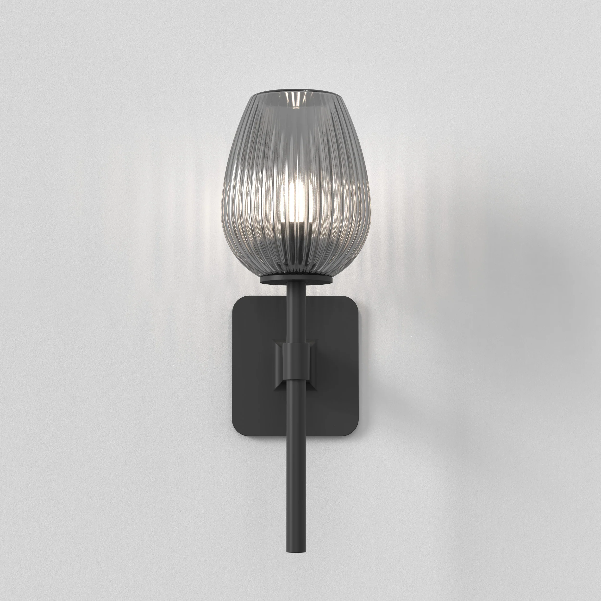 Tacoma Tulip Ribbed Glass - Image 31