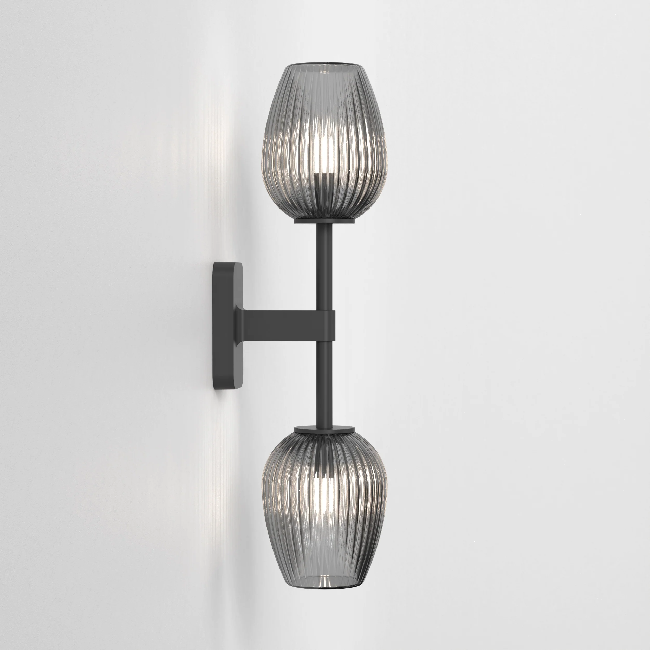 Tacoma Tulip Ribbed Glass - Image 39