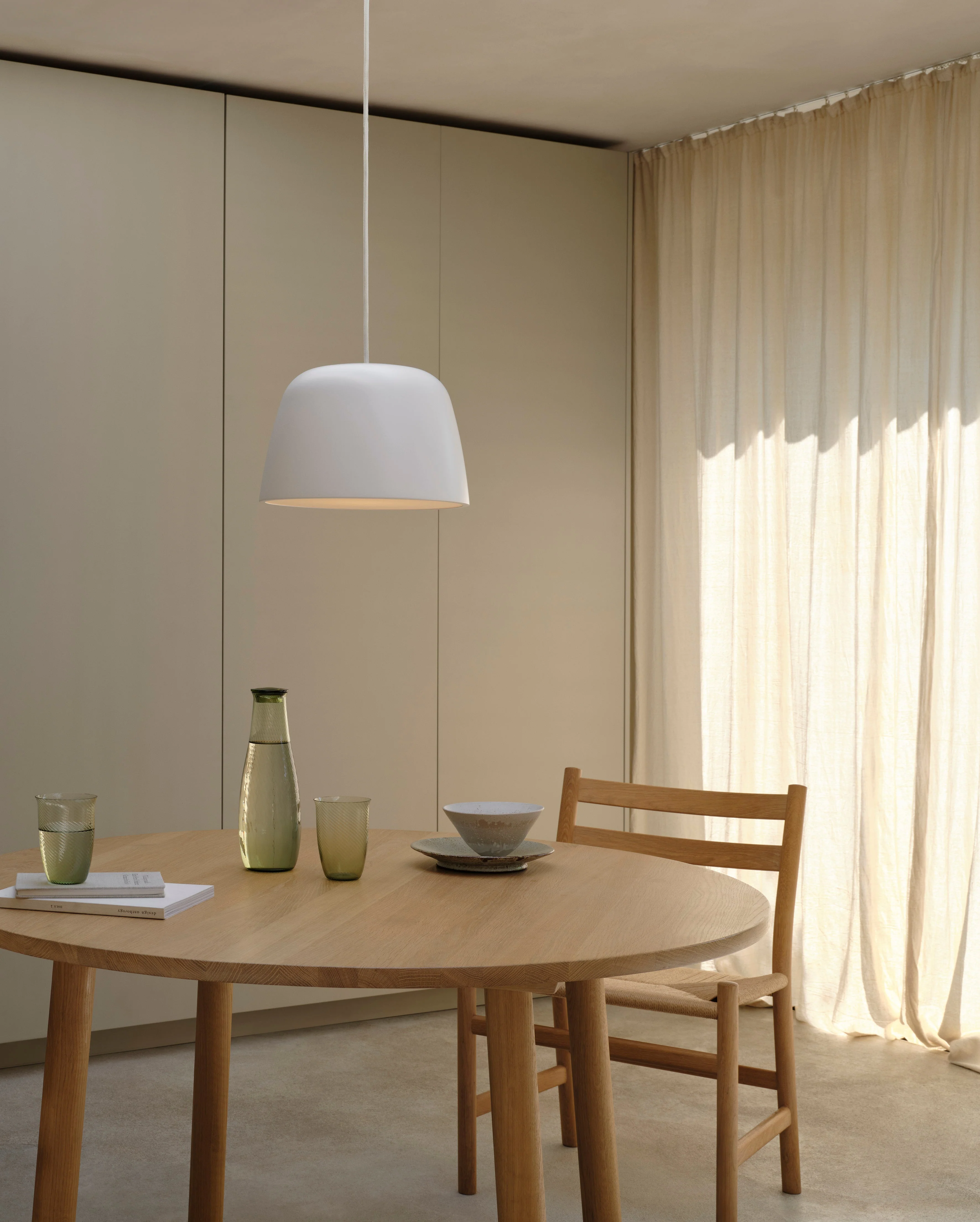 Taiko Pendant Indoor Pedant in Matt Black/Matt White - Image 13