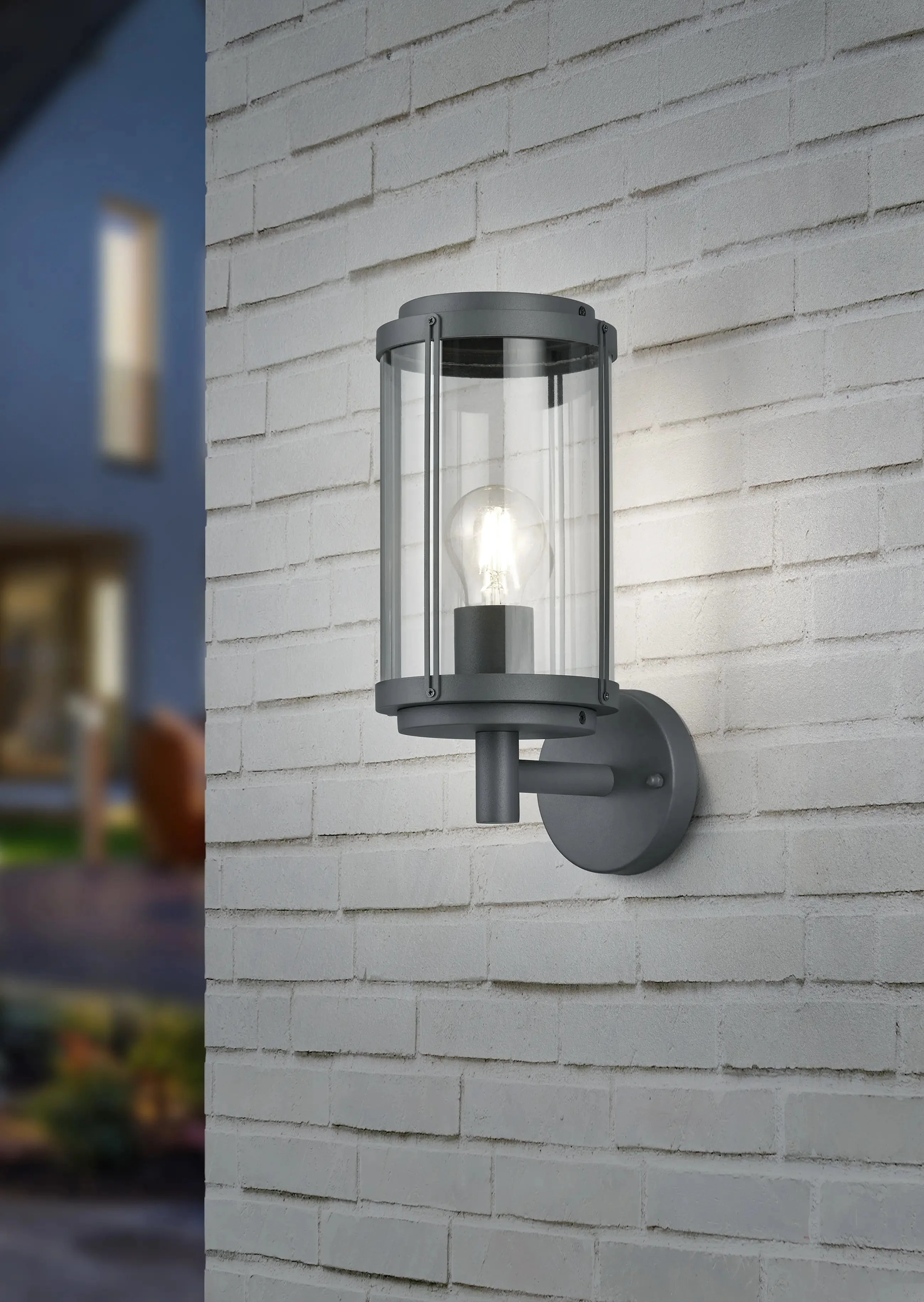 TANARO Outdoor Wall Light IP44 - Image 4