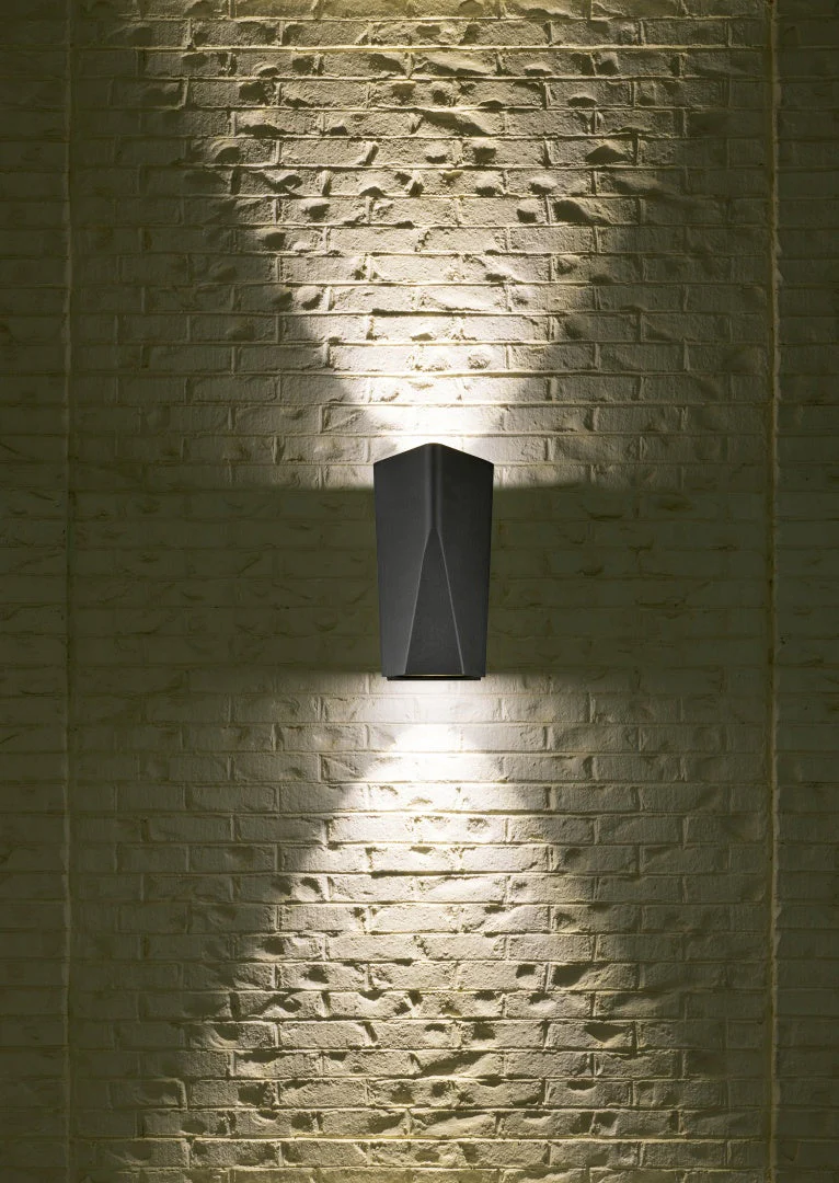 TAY Outdoor Up/Down Wall Light IP65 - Image 3