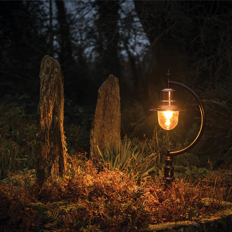 Tennyson 1Lt Teardrop Bollard - Cast Iron/Copper - Image 2