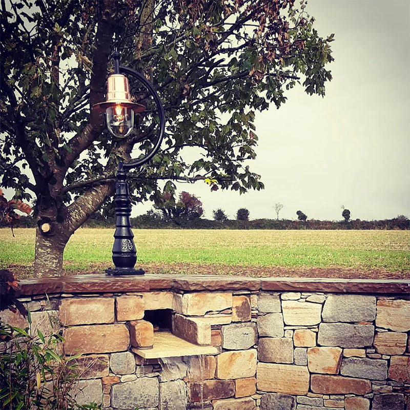 Tennyson 1Lt Teardrop Bollard - Cast Iron/Copper - Image 3