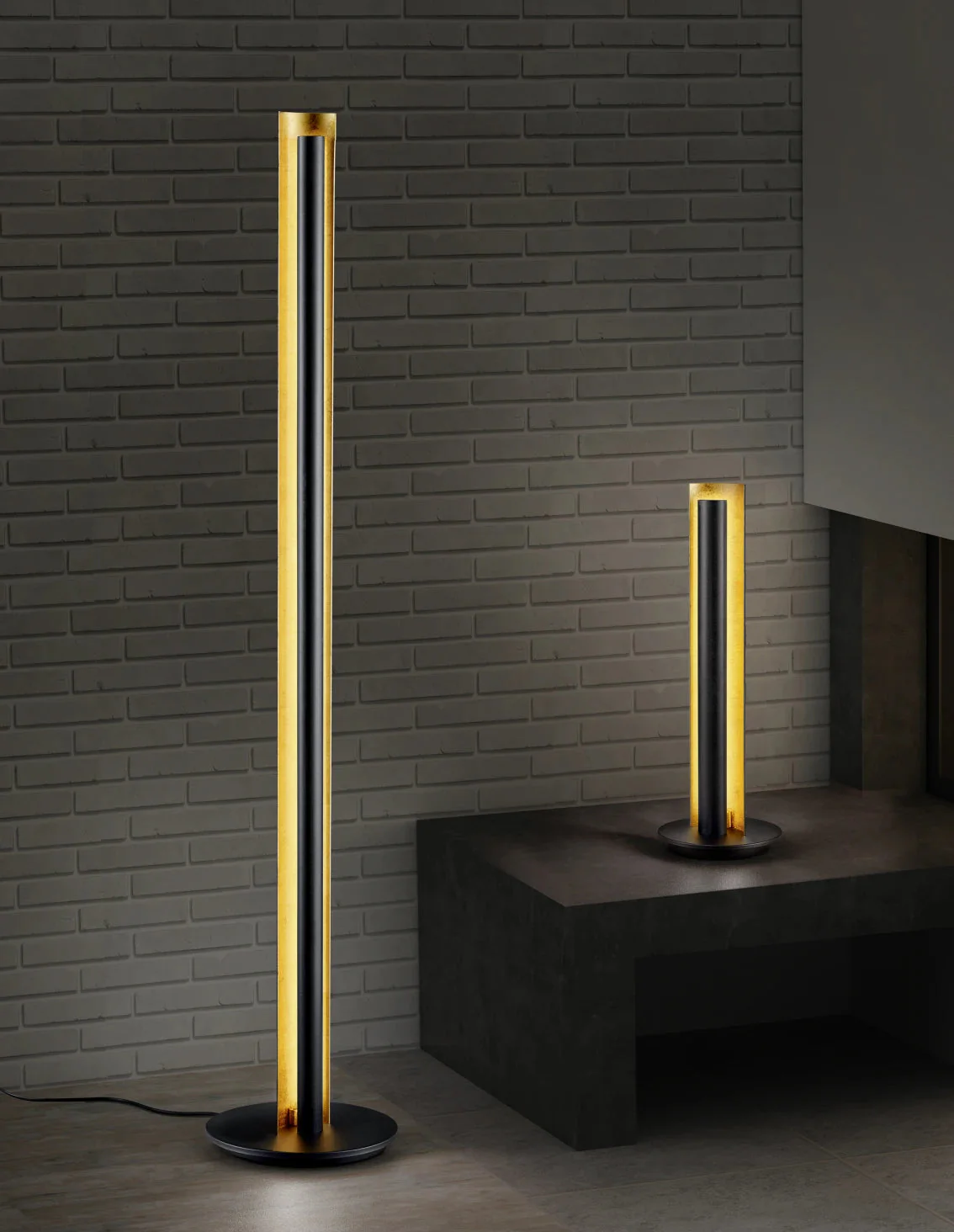 Texel Modern LED Floor Lamp - Black & Gold - Image 2