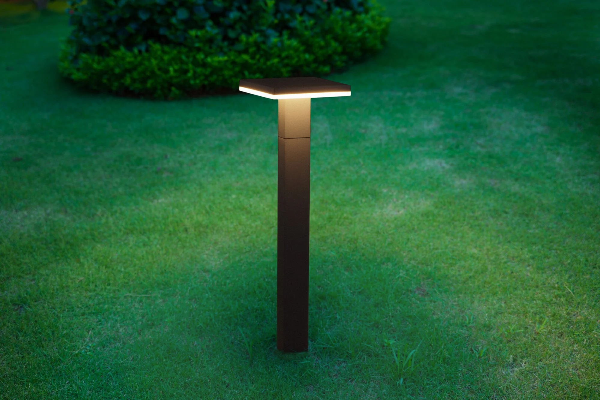 Tignes Bollard Light IP54 - Small/Large - Image 2