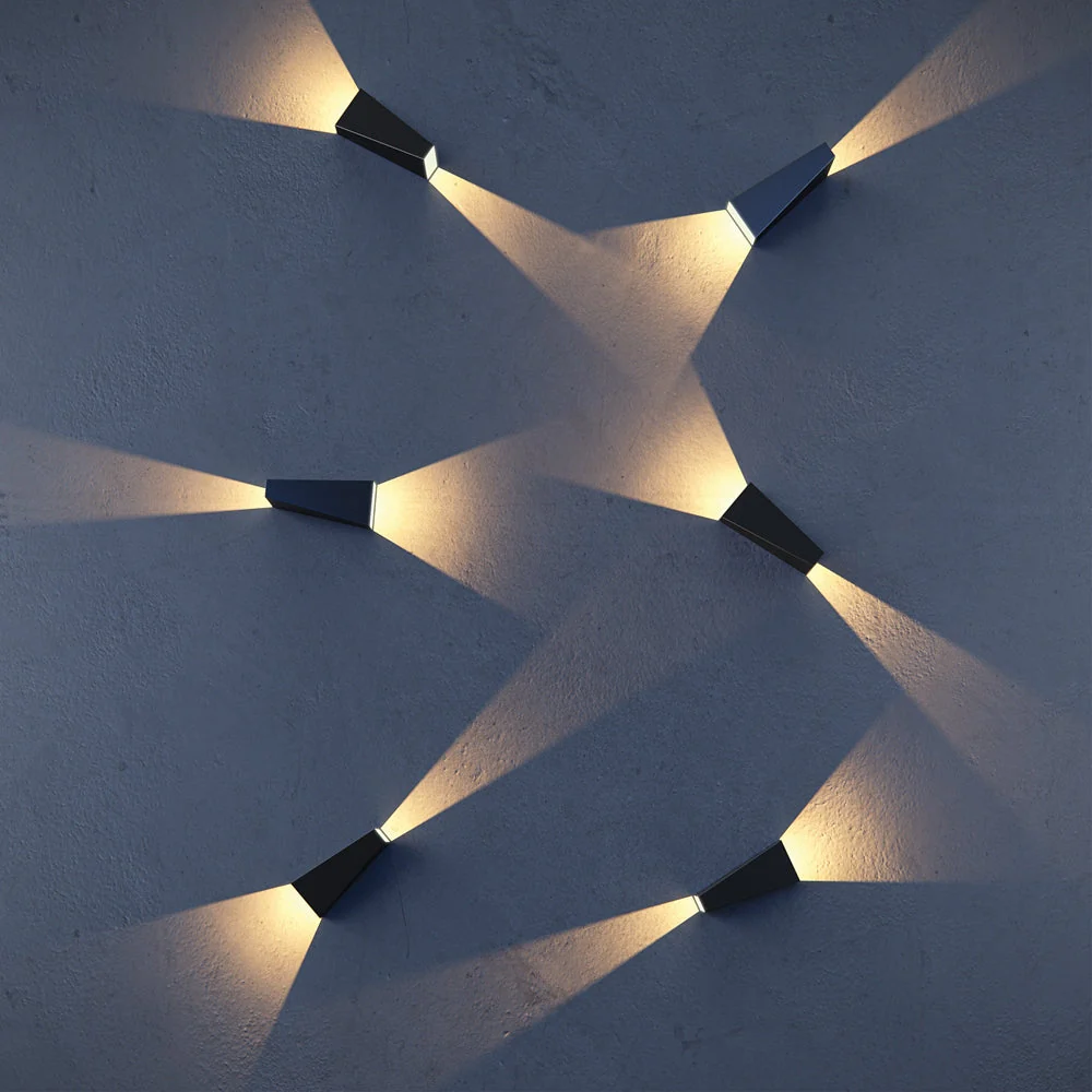 Times Square Outdoor Up/Down IP54 3200K LED Light - Polygonal - Image 4