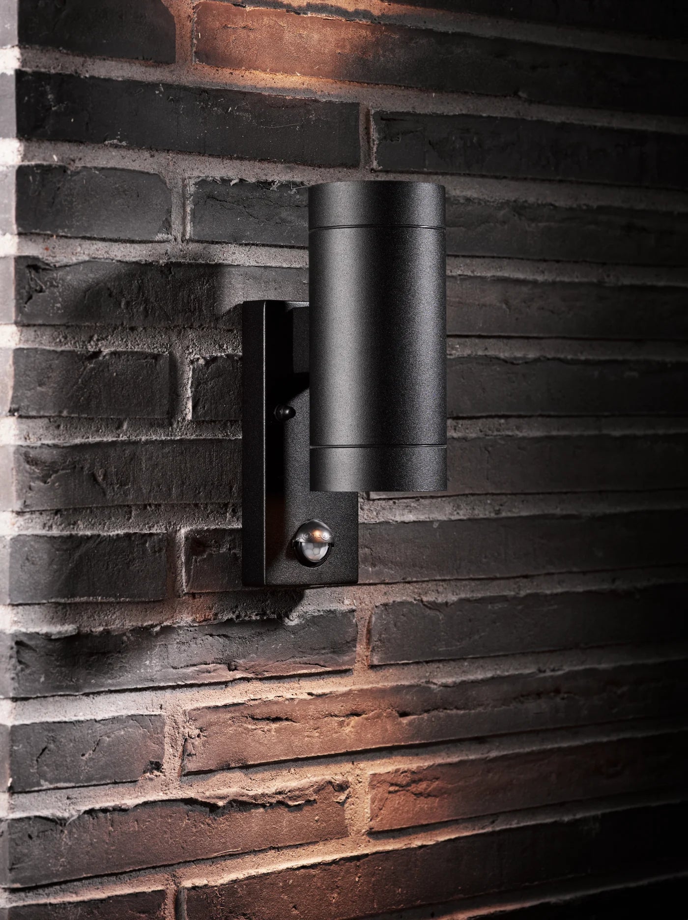 Tin Maxi Motion Sensor Light- Various Colours - Image 5