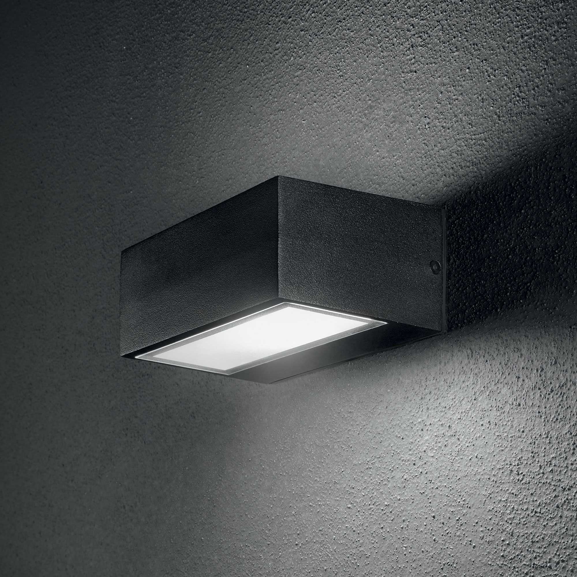 Twin Up/Down Light IP44 - Various Colours - Image 5